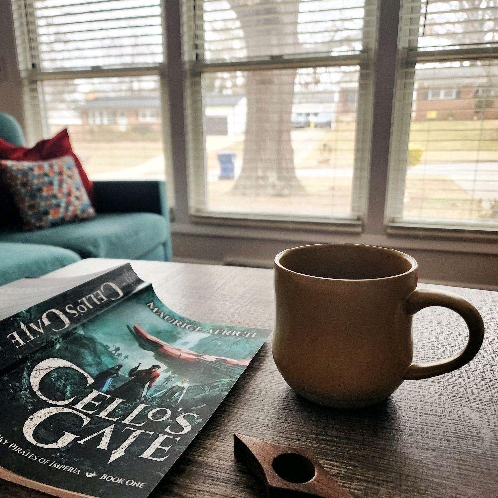 Sky Pirate Bundle: Cello's Gate (The Sky Pirates of Imperia 1) by Maurice Africh